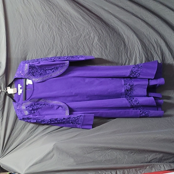 Dress - Picture 5 of 7